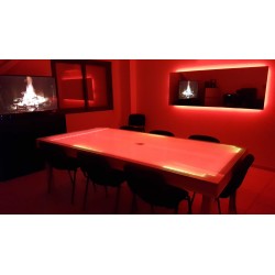 Hot Table, musical back-lit