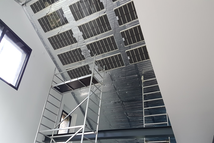 Plafond chauffant gros volumes