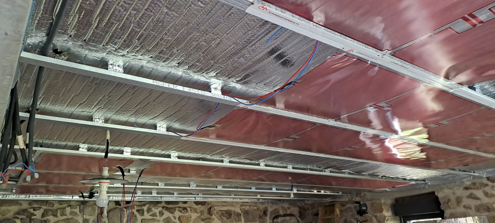 Plafond rayonnant Ceilingo