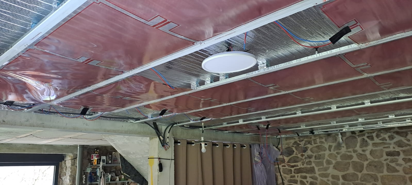 Plafond rayonnant Ceilingo