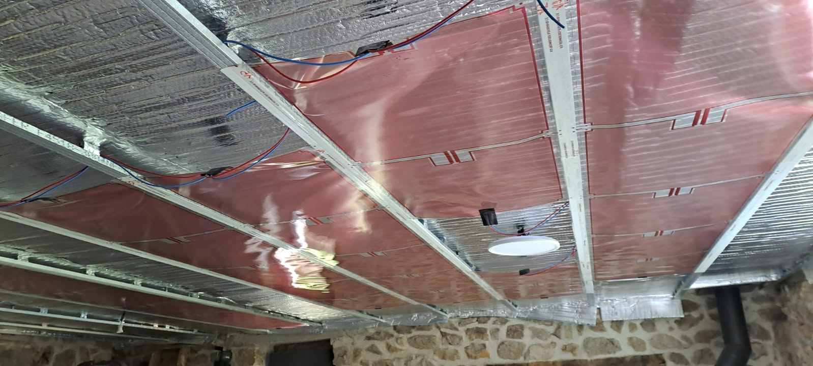 Plafond chauffant Ceilingo